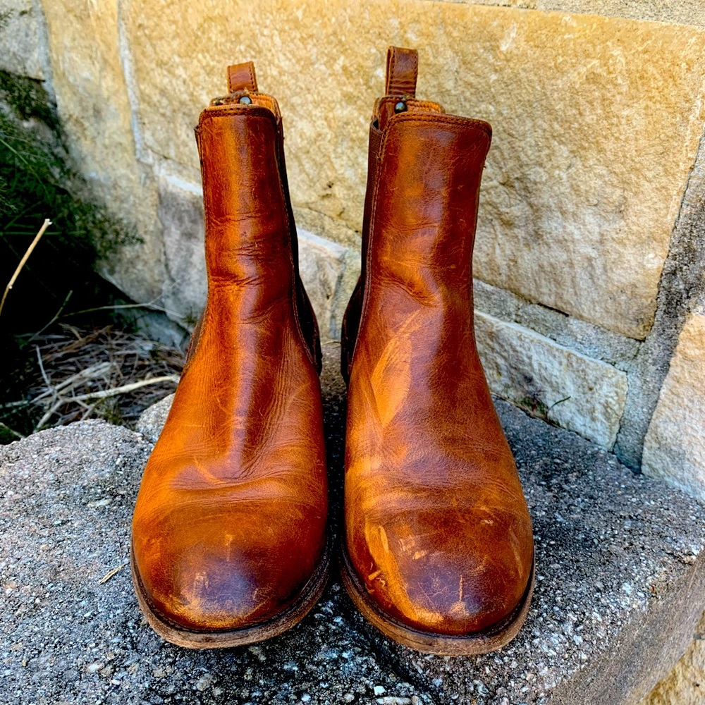 Frye Carly Leather Boots, Sz 7 US